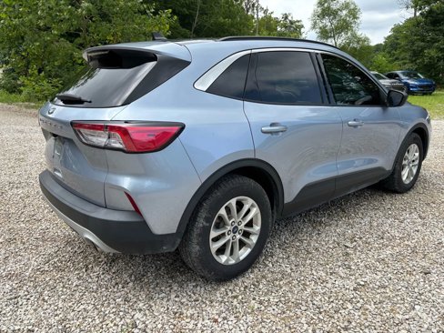 Used 2022 Ford Escape SE image 8