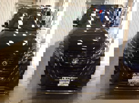 Used 2022 Nissan Kicks SR w/ Premium Package image 8