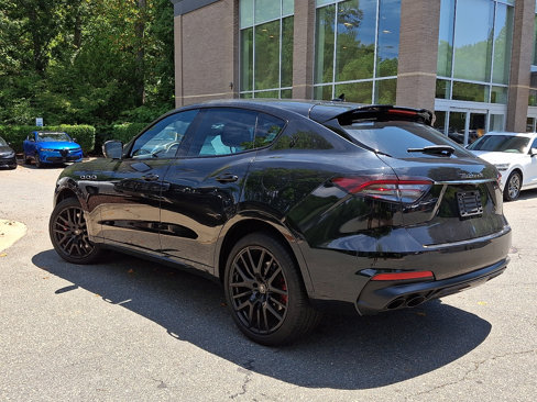 Certified 2022 Maserati Levante Modena image 4