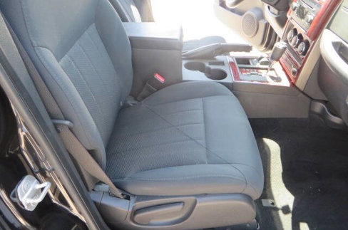 Used 2012 Jeep Liberty Sport image 21