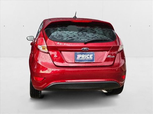Used 2017 Ford Fiesta SE image 7