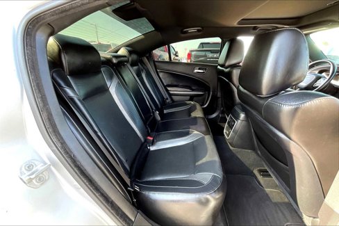 Used 2022 Dodge Charger SXT w/ Leather Interior Group image 17