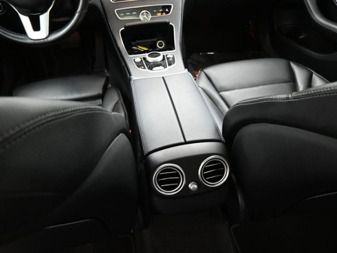 Used 2019 Mercedes-Benz C 300 4MATIC Sedan image 20