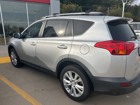 Used 2015 Toyota RAV4 Limited image 12