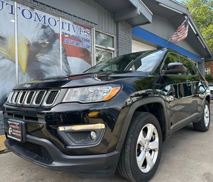 Used 2017 Jeep Compass Latitude w/ Popular Equipment Group image 7