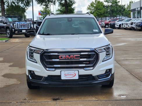 Used 2022 GMC Terrain AT4 w/ Infotainment Package II image 2