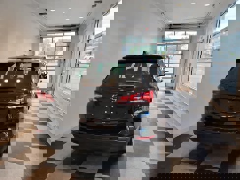 Used 2023 Chevrolet Equinox LS w/ Midnight Edition image 4