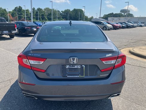 Used 2018 Honda Accord Sport image 14