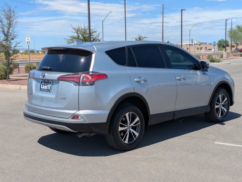Used 2018 Toyota RAV4 XLE image 5