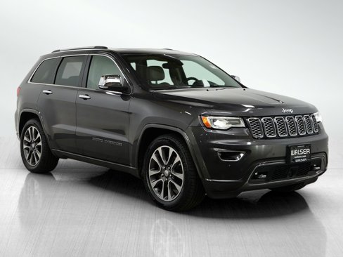Used 2017 Jeep Grand Cherokee Overland w/ Jeep Active Safety Group image 7