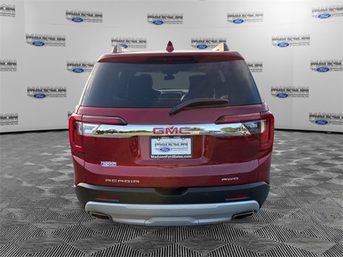 Used 2023 GMC Acadia SLT image 4