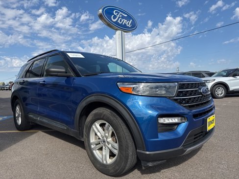Used 2020 Ford Explorer XLT w/ Equipment Group 202A image 4