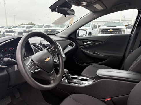 Used 2024 Chevrolet Malibu LT image 10