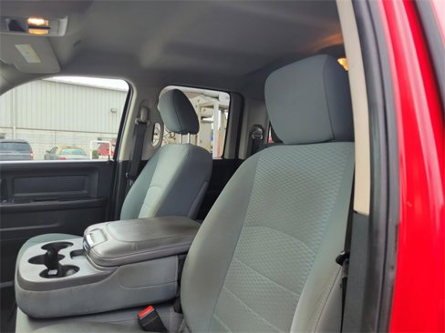 Used 2019 RAM 1500 Express w/ Express Value Package image 15
