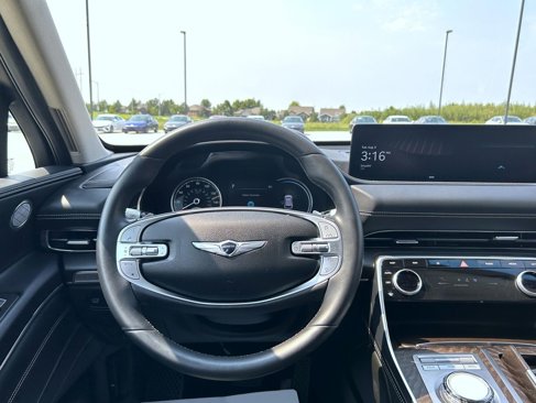 Certified 2024 Genesis GV80 3.5T image 12