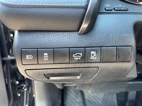 Used 2022 Toyota Camry SE image 20