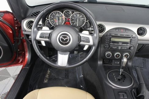 Used 2012 MAZDA MX-5 Miata Grand Touring w/ Premium Pkg image 9