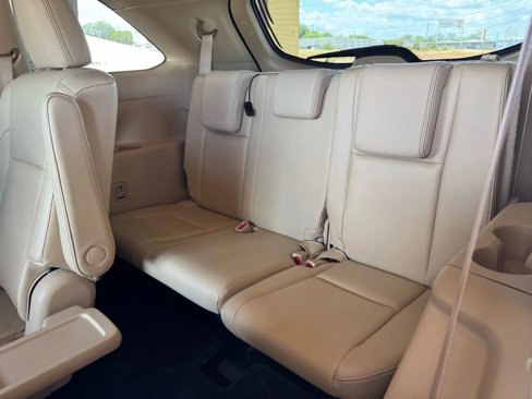 Used 2016 Toyota Highlander Limited image 23
