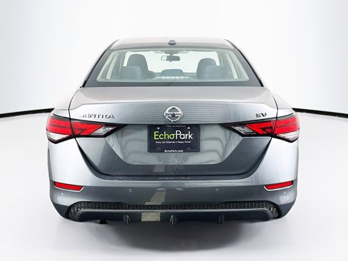 Used 2022 Nissan Sentra SV w/ Trunk Package image 7