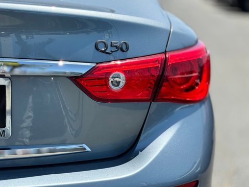Used 2016 INFINITI Q50 Premium image 14