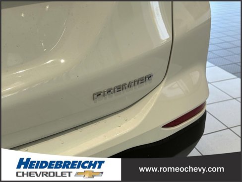 Used 2022 Chevrolet Equinox Premier image 10
