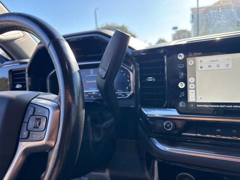 Used 2022 Chevrolet Silverado 1500 LT image 30