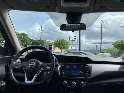 Certified 2024 Nissan Kicks SV image 10