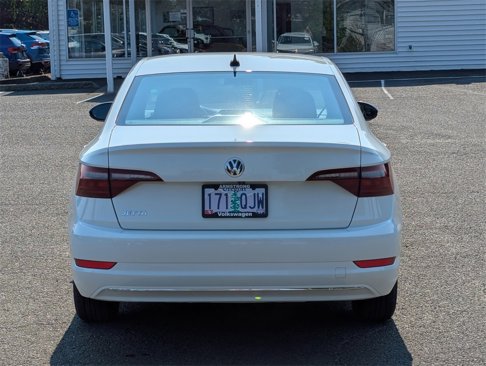 Certified 2020 Volkswagen Jetta S image 4