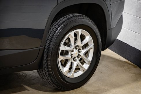 Used 2018 Chevrolet Traverse LT image 7