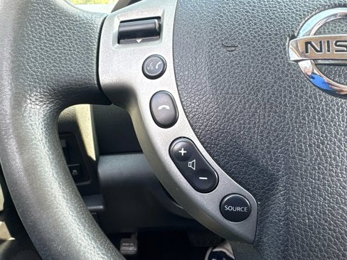 Used 2014 Nissan Rogue S image 13