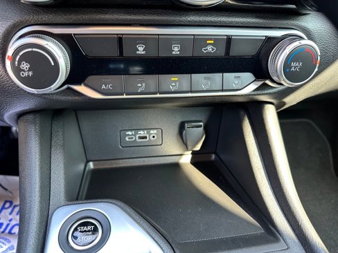 Used 2022 Nissan Sentra SV image 16