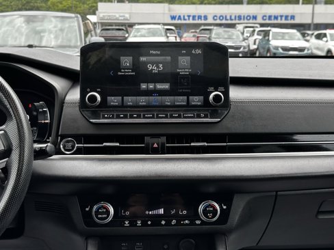 Used 2022 Mitsubishi Outlander SE image 12