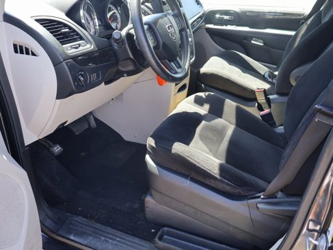 Used 2014 Dodge Grand Caravan American Value Package image 4