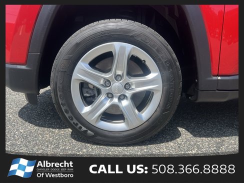 Certified 2023 Jeep Compass Latitude w/ Convenience Group image 29