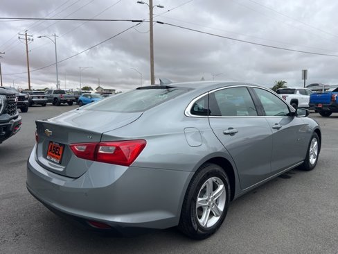 Used 2024 Chevrolet Malibu LT image 5