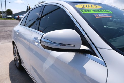 Used 2015 Mercedes-Benz C 300 Sedan image 19