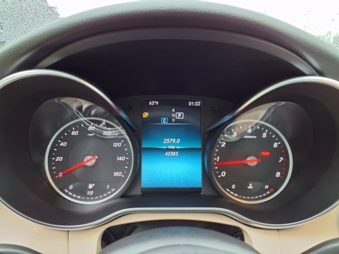 Used 2020 Mercedes-Benz C 300 4MATIC Sedan image 21