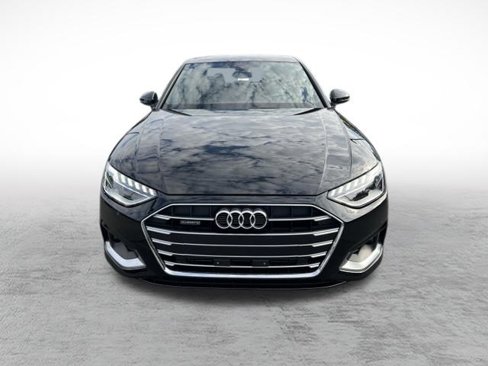 Used 2023 Audi A4 2.0T Premium w/ Convenience Package image 2