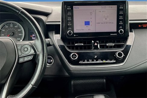 Used 2021 Toyota Corolla SE w/ SE Premium Package image 9