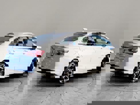 Used 2022 Chevrolet Malibu LT image 4