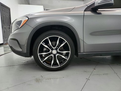Used 2016 Mercedes-Benz GLA 250 image 31