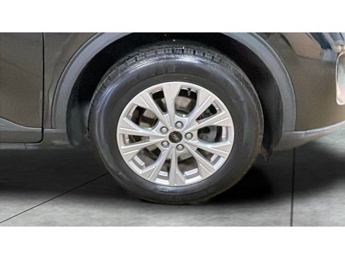Used 2022 Ford Escape SE w/ Cold Weather Package image 19
