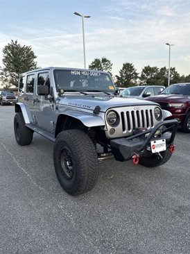 Used 2014 Jeep Wrangler Unlimited Rubicon w/ Connectivity Group image 1