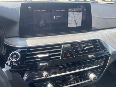 Used 2018 BMW 530i image 17