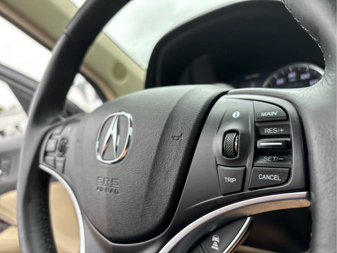 Used 2018 Acura MDX SH-AWD image 12