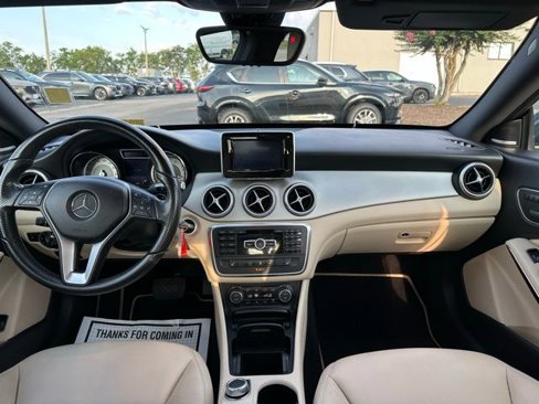 Used 2014 Mercedes-Benz CLA 250 image 30