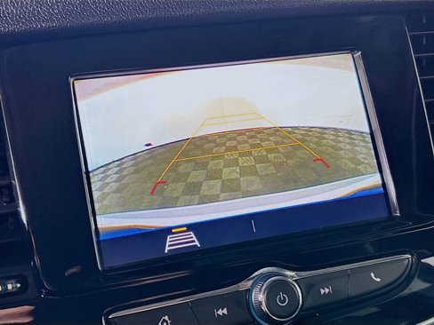 Used 2021 Buick Encore Preferred image 16