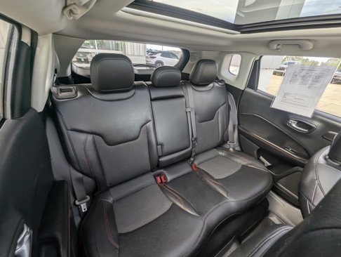 Used 2021 Jeep Compass Trailhawk w/ Sun and Sound Group image 27