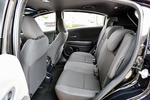 Used 2021 Honda HR-V Sport image 16