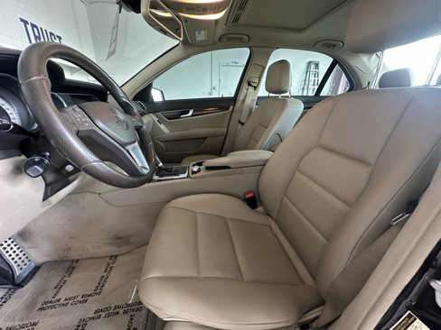 Used 2012 Mercedes-Benz C 250 Sedan image 21